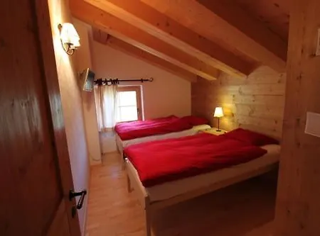 Alojamento de Acomodação e Pequeno-almoço Les Sapins Bleus 3*